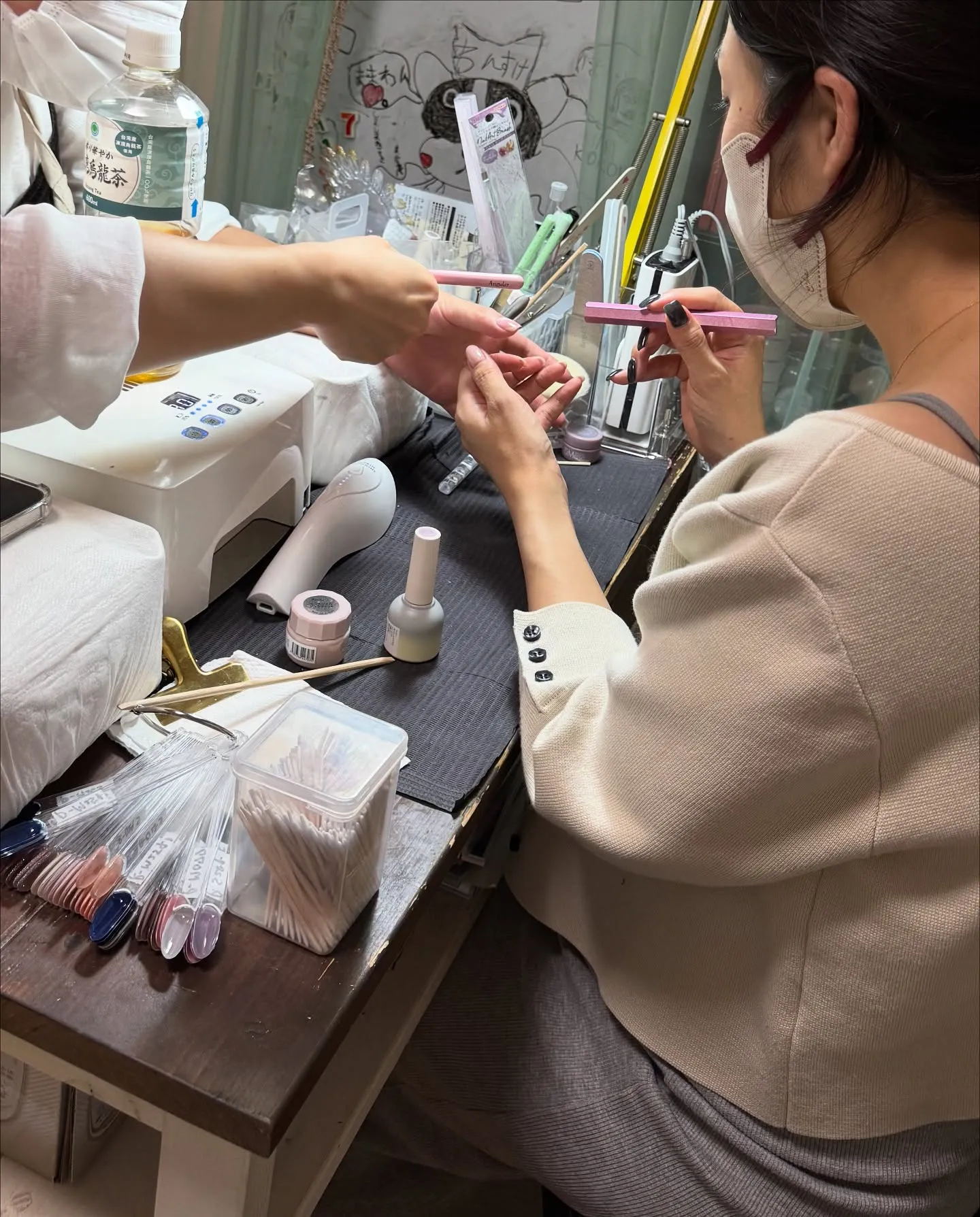 この日は生徒さん同士で片手を借り合って、